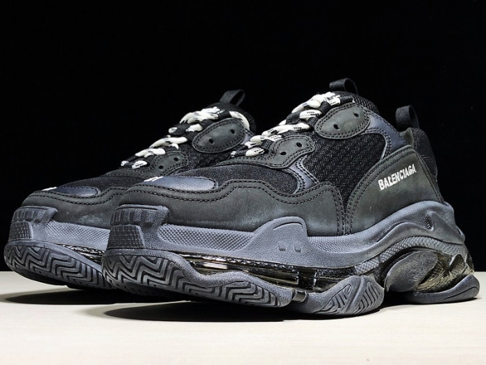BLCG Wmns Triple S Trainer ‘Black Clear Sole’ 544351 W09O1 1000