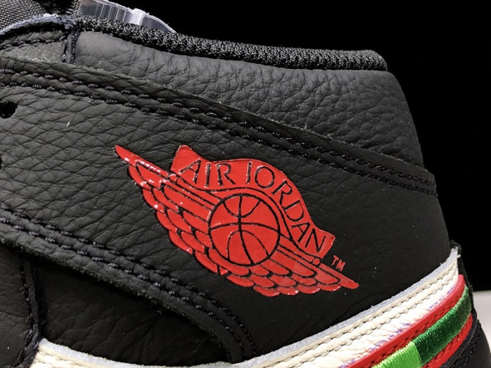Air Jordan 1 Retro High OG ‘A Star Is Born’ – 555088 015